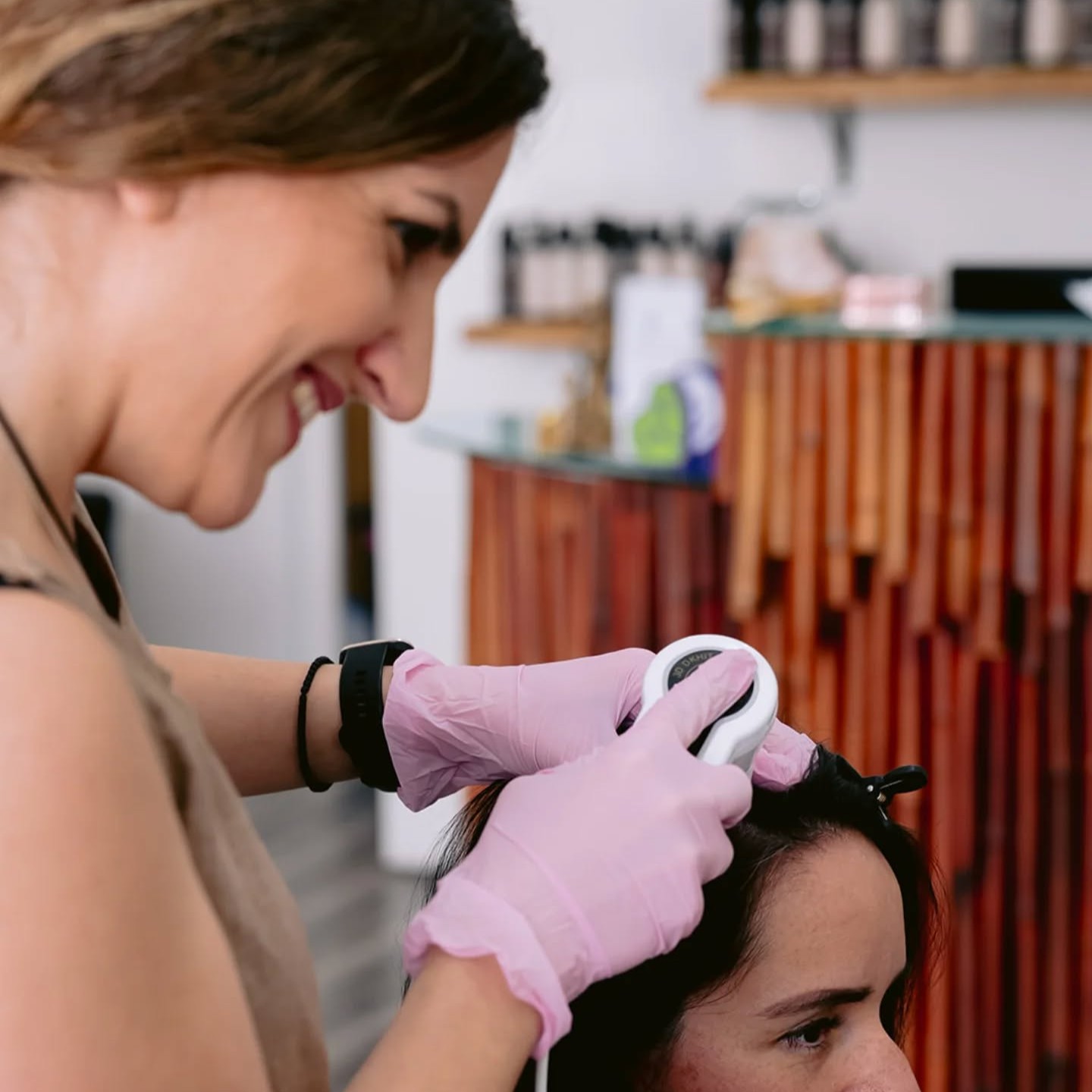 Holistic Hair Spa logo