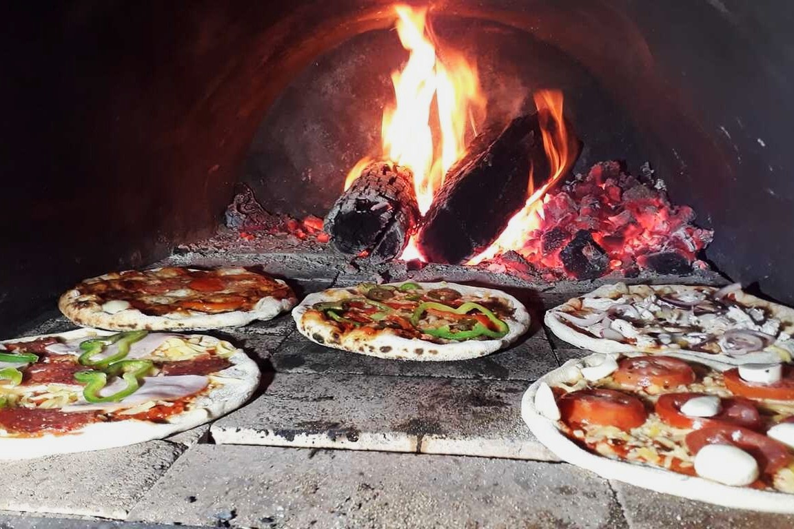 Wood Oven Express logo